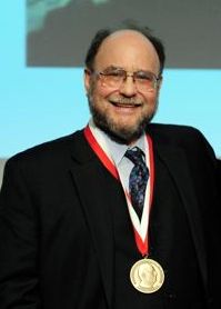 Fred L. Bookstein wearing his Rohlf medal