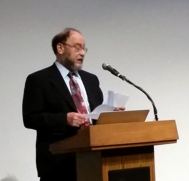 Fred L. Bookstein at the podium introducing the Rohlf Medal lecture