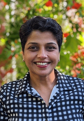 Arthi Srinivasan, Dean's Council, College of Engineering and Applied Sciences at Stony Brook University Headshot of Aarthi Srinivasan