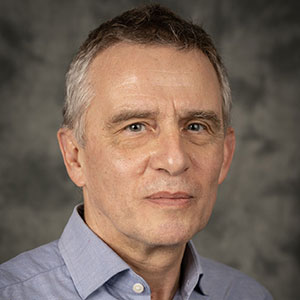 Headshot of Anatoly Frenkel