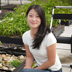 Headshot of Amy Chen
