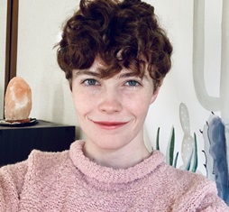 Anne McNulty headshot
