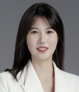 Headshot of Shuting Xiang