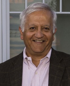 Headshot of Vijay Alreja