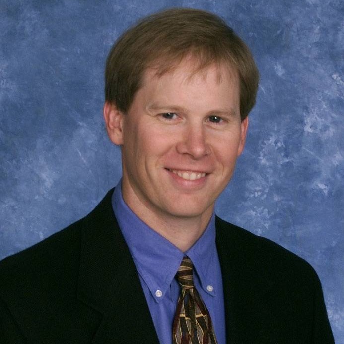 Headshot of Lance Snead