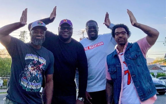 Group of Camp of Ques Alumni