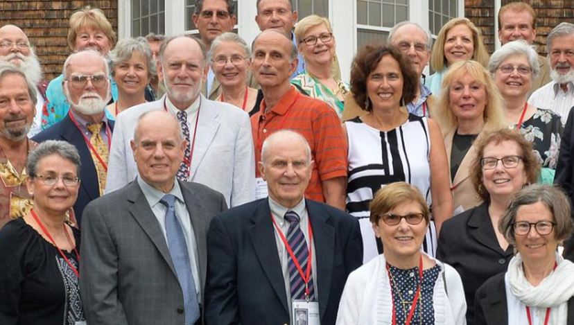 Group of Alumni outside