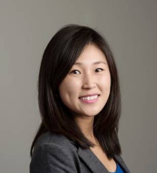 Headshot of Cecilia Feng