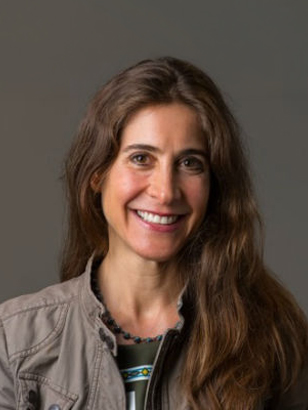 Headshot of Christie Comunale