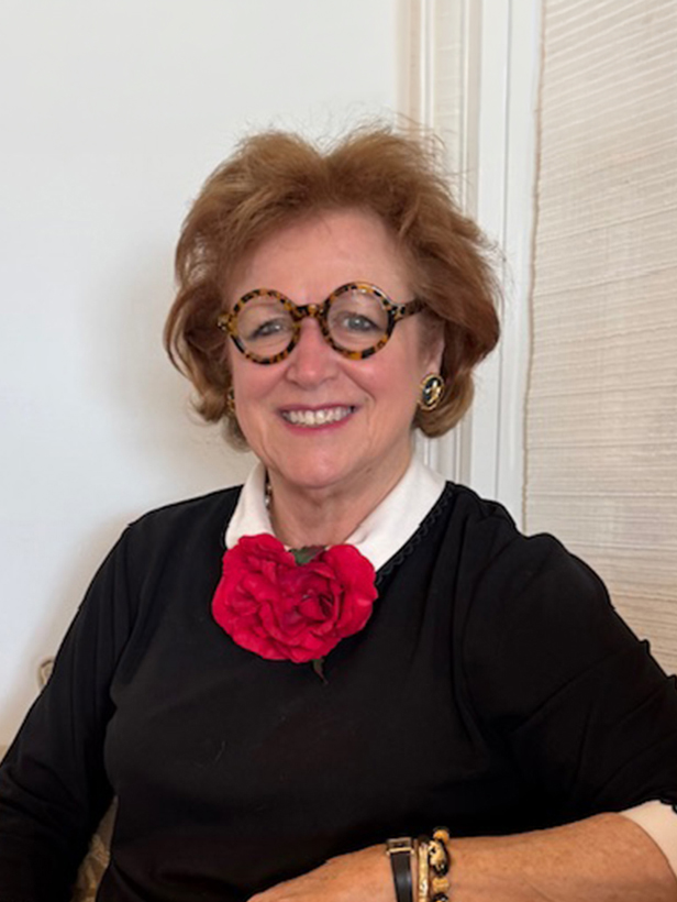 Headshot of Janet Walsh