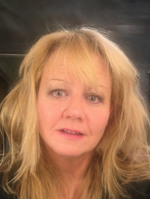 Headshot of Lori Pack