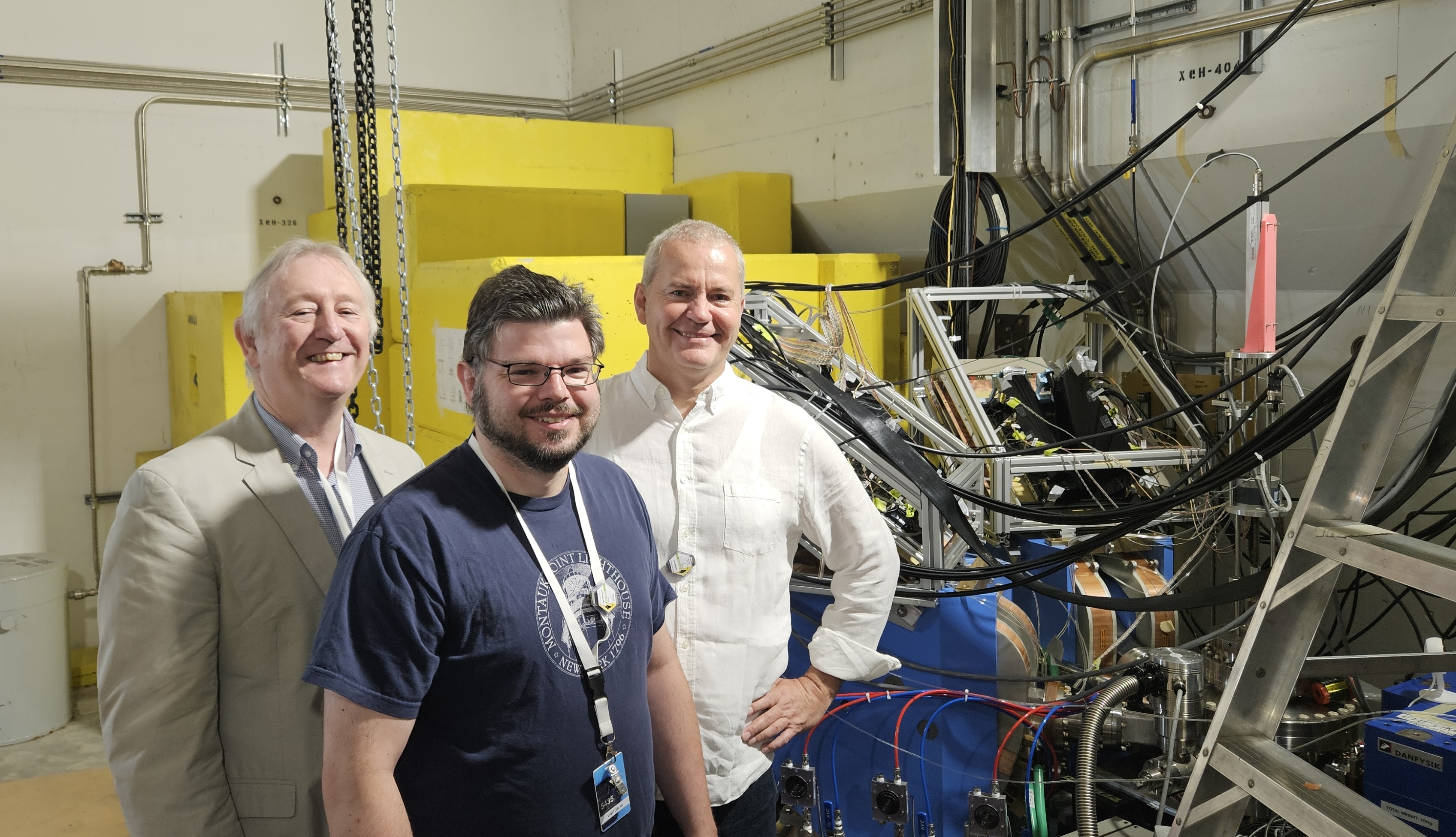 Prof. Jan C. Bernauer (center), shown with colleagues Richard Milner (MIT, left) and Michael Kohl (Hampton U., right)