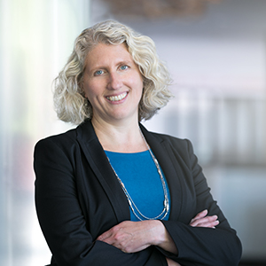 Dr Nicole Sampson