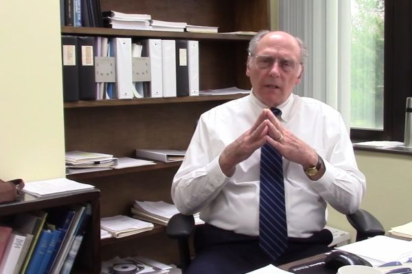 Dewitt Davies sits in his office speaking about Lee Koppelman Dewitt Davies sits in his office speaking about Lee Koppelman